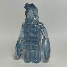 Cargar imagen en el visor de la galería, Ultraman - Alien Baltan - Trading Figure - Kubrick
