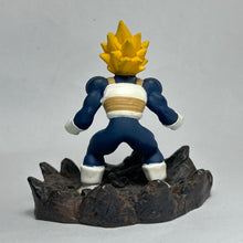 Cargar imagen en el visor de la galería, Dragon Ball Z - Vegeta SSJ - Figure - DBC2
