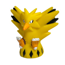 Cargar imagen en el visor de la galería, Pokémon - Thunder / Zapdos - Finger Puppet (AG)
