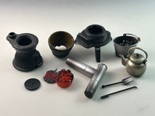 Cargar imagen en el visor de la galería, Daruma Stove - Miniature - Trading Figure
