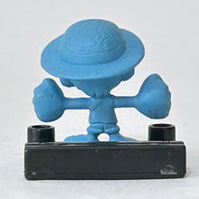 Cargar imagen en el visor de la galería, One Piece - Monkey D. Luffy - Eraser Figure with Base
