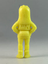Cargar imagen en el visor de la galería, Dragon Ball Z - Maron - Eraser Figure - Yellow
