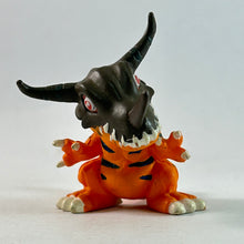 Cargar imagen en el visor de la galería, Digimon - Greymon - Mini Figure (6)
