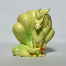 Load image into Gallery viewer, Pokémon - Ninetales - Trading Figure - Monster Collection
