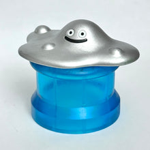 Cargar imagen en el visor de la galería, Dragon Quest Bottlecap Collection -Friends of the slime- - Hagure Metal
