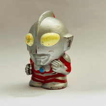 Cargar imagen en el visor de la galería, Ultraman (Renewal Ver.) - Finger Puppet - SD Figure
