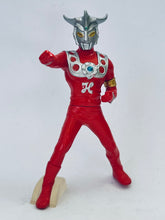 Cargar imagen en el visor de la galería, HG Series Ultraman Leo Duel! Leo vs. Alien Babarue Edition
