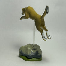 Cargar imagen en el visor de la galería, Puma - Trading Figure - Feline Animals
