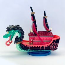 Cargar imagen en el visor de la galería, One Piece - OP World Collectable Figure vol.22 - WCF (TV184) - Kuja Pirates Ship
