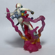 Load image into Gallery viewer, Mobile Suit Gundam - Amuro Ray - Char Aznable - Sunrise Imagination Figure 4
