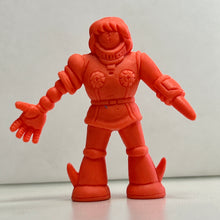 Cargar imagen en el visor de la galería, Kinnikuman - Cyborg Kid - Eraser Mini Figure - Orange ver. (107)
