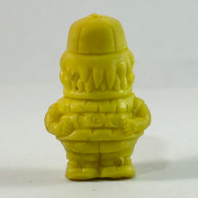 Cargar imagen en el visor de la galería, Dr Slump - Norimaki Senbei - Keshigomu/Eraser - Yellow ver.
