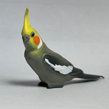 Cargar imagen en el visor de la galería, Cockatiel - Trading Figure - Miniature - 77 P36B

