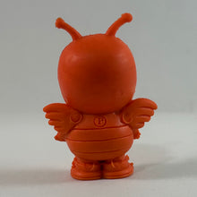 Cargar imagen en el visor de la galería, Dr Slump - Norimaki Gajira - Keshigomu/Eraser - Bee - Orange ver.
