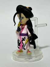 Cargar imagen en el visor de la galería, One Piece - Izou - Trading Figure
