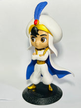 Cargar imagen en el visor de la galería, Aladdin (1992) - Aladdin - Q Posket Disney Characters - Prince Style, Special Color Ver.
