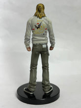 Load image into Gallery viewer, Crows x WORST - Mitsumasa Tsukimoto - Trading Figure - Blacklist
