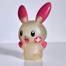Cargar imagen en el visor de la galería, Pokémon - Prasle / Plusle - Finger Puppet - Clear ver. (AG4)
