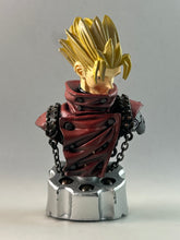 Load image into Gallery viewer, Trigun - Vash the Stampede - Mini Bust

