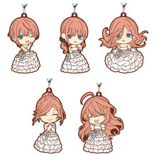 Cargar imagen en el visor de la galería, Eiga Gotoubun no Hanayome - Nakano Yotsuba - Rubber Strap
