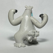 Load image into Gallery viewer, Pokémon BW - Beartic - Trading Figure - Pose Figure
