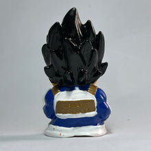 Cargar imagen en el visor de la galería, Dragon Ball Z - SD Vegeta - Finger Puppet (Bandai)
