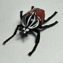 Cargar imagen en el visor de la galería, Goliath beetle - Trading Figure - Miniature (26)
