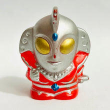 Cargar imagen en el visor de la galería, Ultraman: The Adventure Begins - Ultrawoman Beth - Finger Puppet - SD Figure
