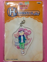 Cargar imagen en el visor de la galería, Osomatsu-san - Matsuno Todomatsu - Acrylic Charm - Ichiban Kuji O. ~Weekly Matsu Date with Us~&quot; (H Prize)
