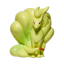 Load image into Gallery viewer, Pokémon - Ninetales - Trading Figure - Monster Collection
