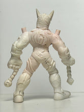 Cargar imagen en el visor de la galería, Saint Seiya - Andromeda Shun - Keshi - Eraser Figure - White
