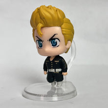 Load image into Gallery viewer, Tokyo卍Revengers - Hanagaki Takemichi - TR Capsule Figure Collection Vol.1
