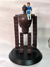 Cargar imagen en el visor de la galería, Lupin III - Oyamada Maki &amp; Robot Soldier Lambda - DX Figure
