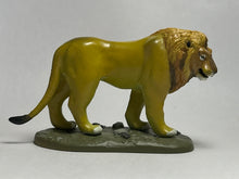 Cargar imagen en el visor de la galería, Asiatic lion - Trading Figure - Feline Animals

