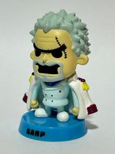 Cargar imagen en el visor de la galería, One Piece - Monkey D. Garp - Trading Figure
