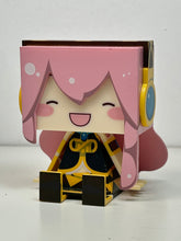 Load image into Gallery viewer, Vocaloid - Megurine Luka - Doll - Graphig ++
