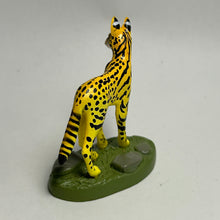 Cargar imagen en el visor de la galería, Serval cat - Trading Figure - Feline Animals
