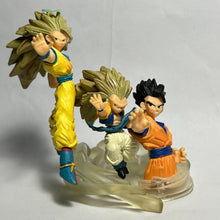 Cargar imagen en el visor de la galería, Dragon Ball Z - Gotenks SSJ3, Son Gohan &amp; Son Goku SSJ3 - Trading Figure - I10
