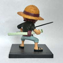Cargar imagen en el visor de la galería, One Piece - Akagami no Shanks - Card Stand Figure
