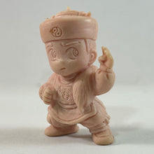 Cargar imagen en el visor de la galería, Hello Dracula - Dragonfly - Keshi - Eraser Figure
