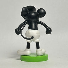 Cargar imagen en el visor de la galería, Disney - Mickey Mouse - Trading Figure - Choco Egg (116)
