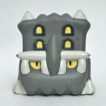 Load image into Gallery viewer, Pokémon DP - Torideps / Bastiodon - Soft Vinyl Figure
