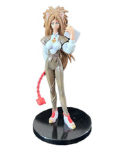 Cargar imagen en el visor de la galería, Dominion - Uni Puma - Dominion Figure Collection
