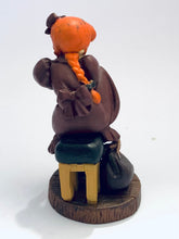 Load image into Gallery viewer, Anne of Green Gables - Anne Shirley - World Masterpiece Theater - Vignette
