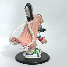 Cargar imagen en el visor de la galería, Ichigeki Sacchu!! HoiHoi-san - HoiHoi-san - Trading Figure - Bloomers Type
