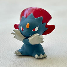 Cargar imagen en el visor de la galería, Gekijouban Pocket Monsters Advanced Generation Mew to Hadou no Yuusha Lucario - Manyula / Weavile - Pokémon Kids Movies 2005
