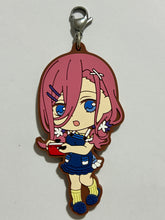 Cargar imagen en el visor de la galería, Gotoubun no Hanayome ∬ - Nakano Miku - Rubber Strap
