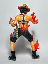 Cargar imagen en el visor de la galería, One Piece - Portgas D. Ace - Styling Figure
