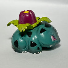 Load image into Gallery viewer, Pokémon - Ivysaur - Trading Figure - Monster Collection
