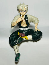 Load image into Gallery viewer, Kimetsu no Yaiba - Shinazugawa Sanemi - Premium Chokonose Figure
